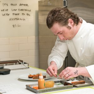 The Bear: Jeremy Allen White in una scena