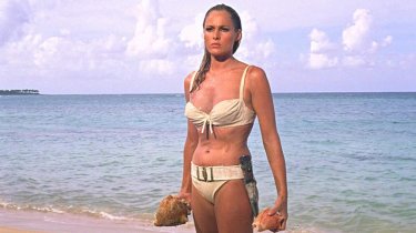 Ursula Andress Licenza Di Uccidere