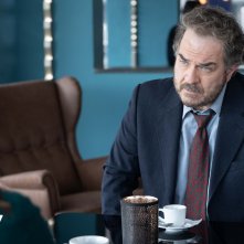 Petra 2: Andrea Pennacchi in una scena del terzo episodio