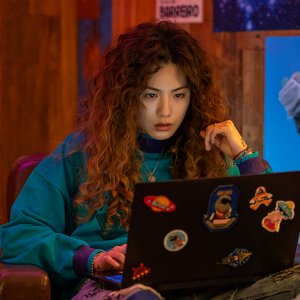 Glitch: una foto di scena della serie