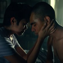 The Midnight Club: Aya Furukawa e Sauriyan Sapkota in una scena