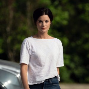 Chase - Scomparsa: Jaimie Alexander in una scena