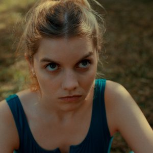 Amanda: Galatéa Bellugi in una scena