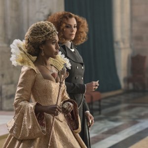 L'Accademia del Bene e del Male: Kerry Washington e Charlize Theron in una scena