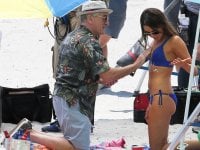 Aubrey Plaza ha messo in imbarazzo Robert De Niro sul set di Nonno scatenato: 'Oggi non lo rifarei'