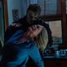 Halloween Ends: Jamie Lee Curtis lotta contro Michael Myers