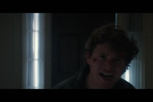 Halloween Ends - Clip Italiana 'Laurie intima Corey di stare alla larga'