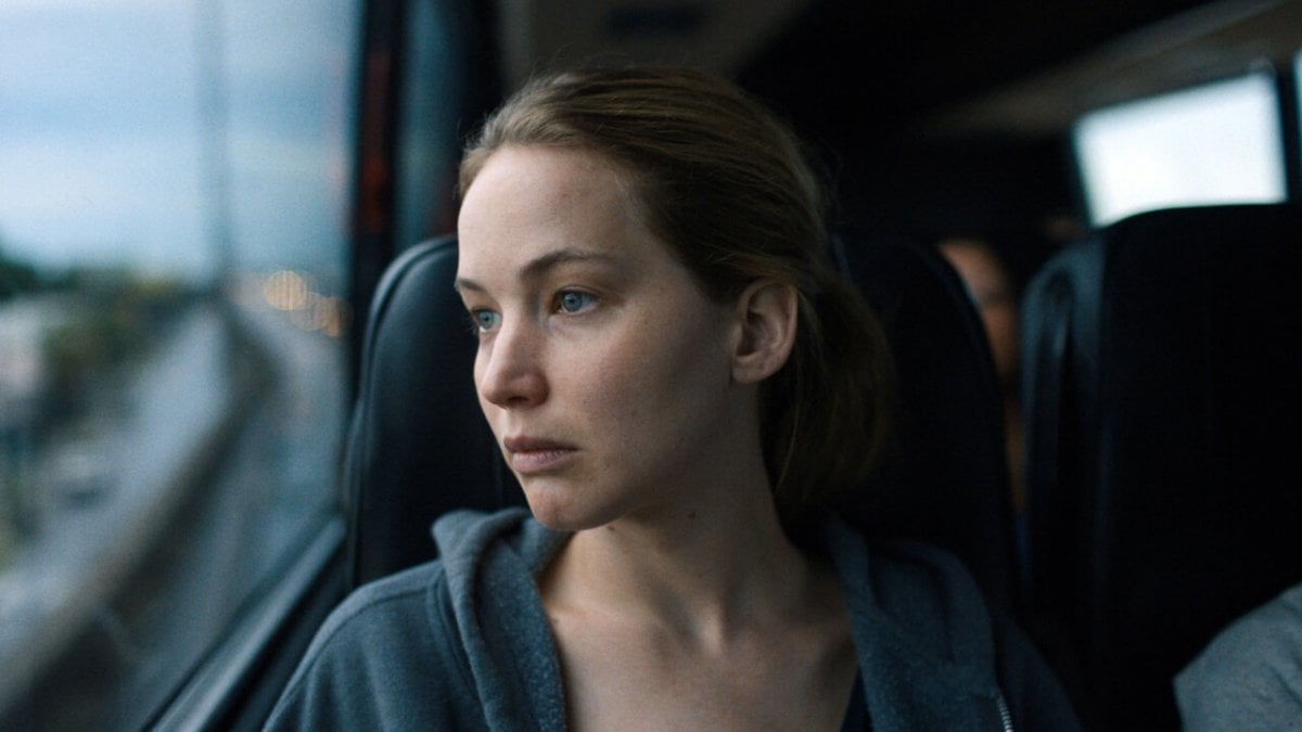 jennifer lawrence ho cercato di compiacere gli altri per gran parte della mia vita