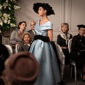 La signora Harris va a Parigi: una scena