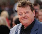 Robbie Coltrane è morto all'età di 72 anni, addio all'interprete di Hagrid nei film di Harry Potter