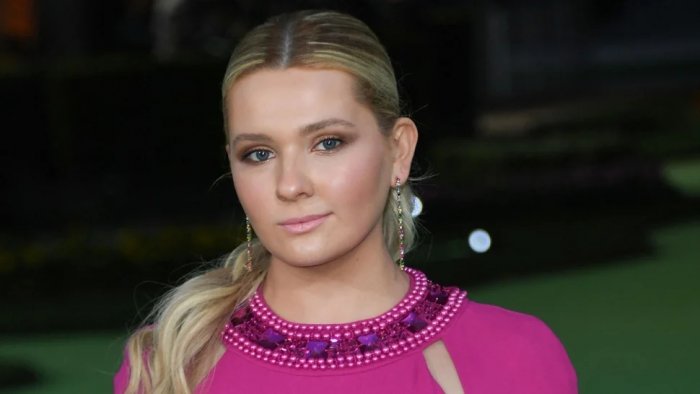 Abigail Breslin rivela: 'Sono stata vittima di abusi per due anni'
