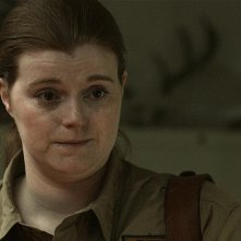 Wolf Hunter: Lauren Cochrane in una scena del film