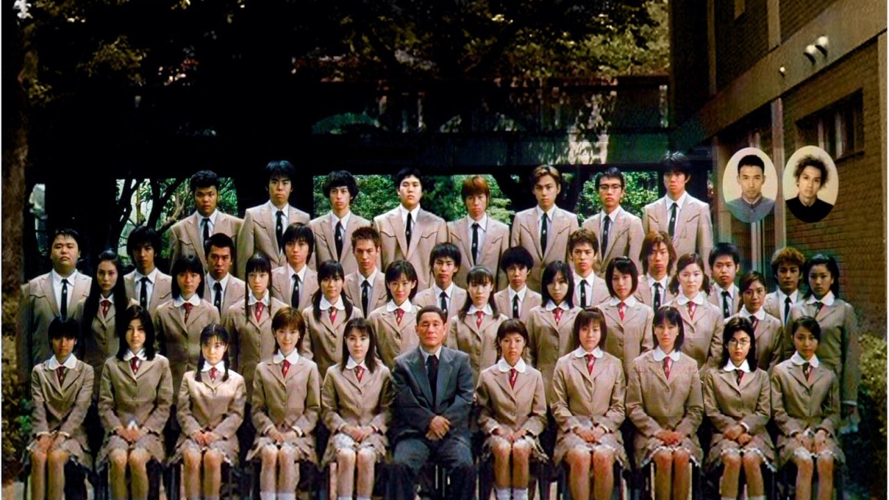 Battle Royale, la recensione: i tre giorni su un'isola deserta più importanti del cinema moderno