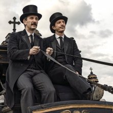 La stranezza: Ficarra e Picone in una scena del film