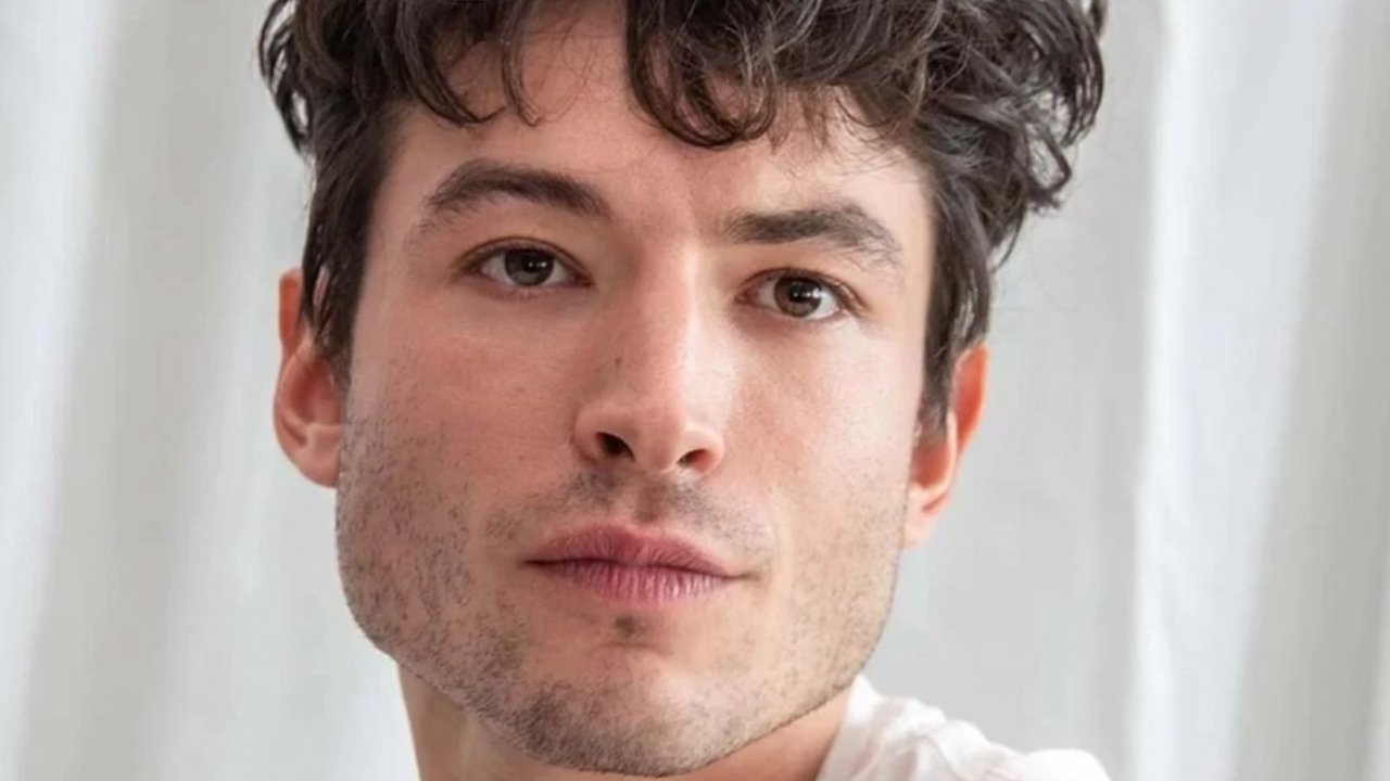 [SPOILER] The Flash: Warner Bros. vuole rimpiazzare Ezra Miller. Ecco il possibile sostituto