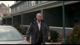 Non così vicino - Trailer Italiano