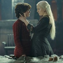 House of the Dragon: Elliot Grihault ed Emma D'Arcy in una scena del finale di stagione