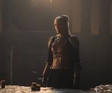 House of the Dragon: Eve Best in una scena del finale di stagione