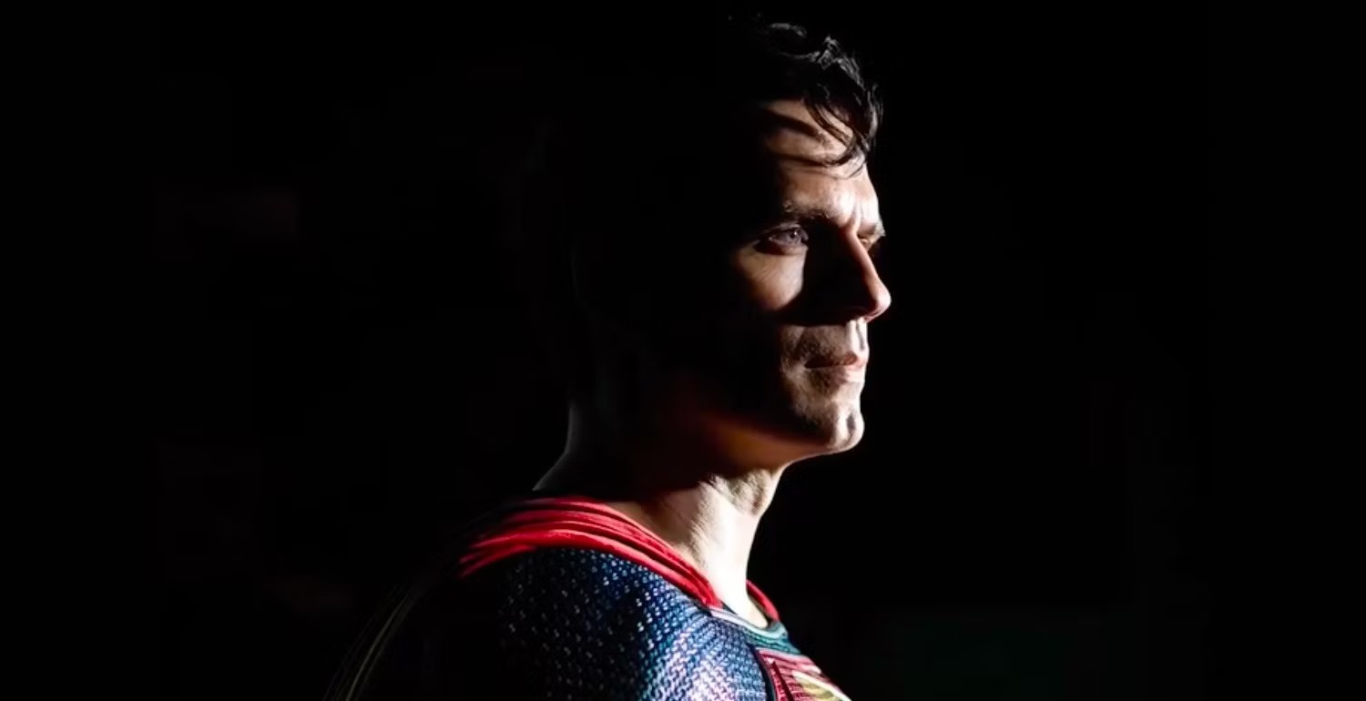 Superman, Dwayne Johnson festeggia il ritorno di Henry Cavill: 'Abbiamo lottato per anni per riaverti'