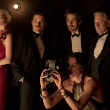 Amsterdam: Anya Taylor-Joy, Rami Malek, Christian Bale, Margot Robbie, Robert De Niro in una scena