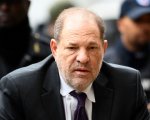 Harvey Weinstein, il suo avvocato si scaglia contro Hollywood: 'Tutti usavano il sesso come merce di scambio'