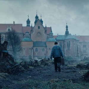 Hellhole: un'immagine del film