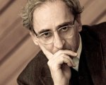 Franco Battiato – La Voce del Padrone: il genio della musica italiana arriva sul grande schermo