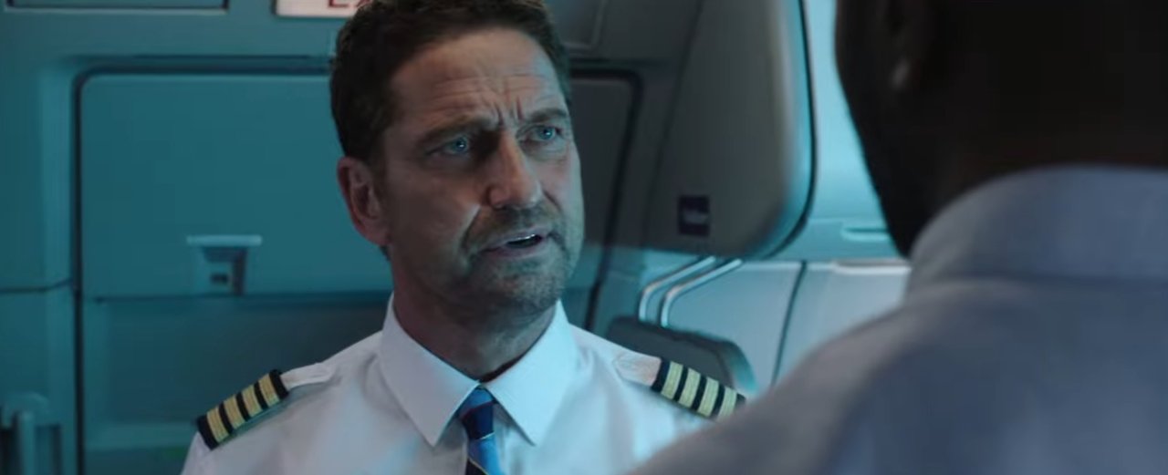 Plane: Gerad Butler e Mike Colter nel trailer dell'action thriller