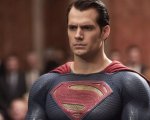 Superman, Henry Cavill celebra il ritorno 'Mi attende un futuro luminoso'. E Zack Snyder si congratula