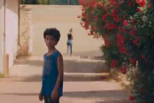 Una Voce Fuori Dal Coro -   Trailer Italiano Ufficiale