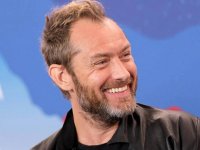 Jason Bateman e Jude Law star della serie Netflix Black Rabbit