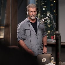On the Line: Mel Gibson in una sequenza