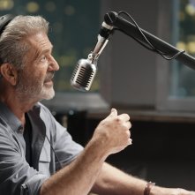 On the Line: Mel Gibson in una scena
