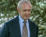 The Crown: Jonathan Pryce è “deluso e amareggiato” dai colleghi che attaccano lo show