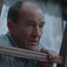 Il mio vicino Adolf: David Hayman in un primo piano