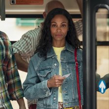 From Scratch - La forza di un amore: Zoe Saldana in una scena della serie Netflix