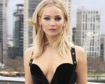 Jennifer Lawrence era sempre ubriaca dopo le premiere di Hunger Games 'Ora non lo faccio più, sono una mamma!'