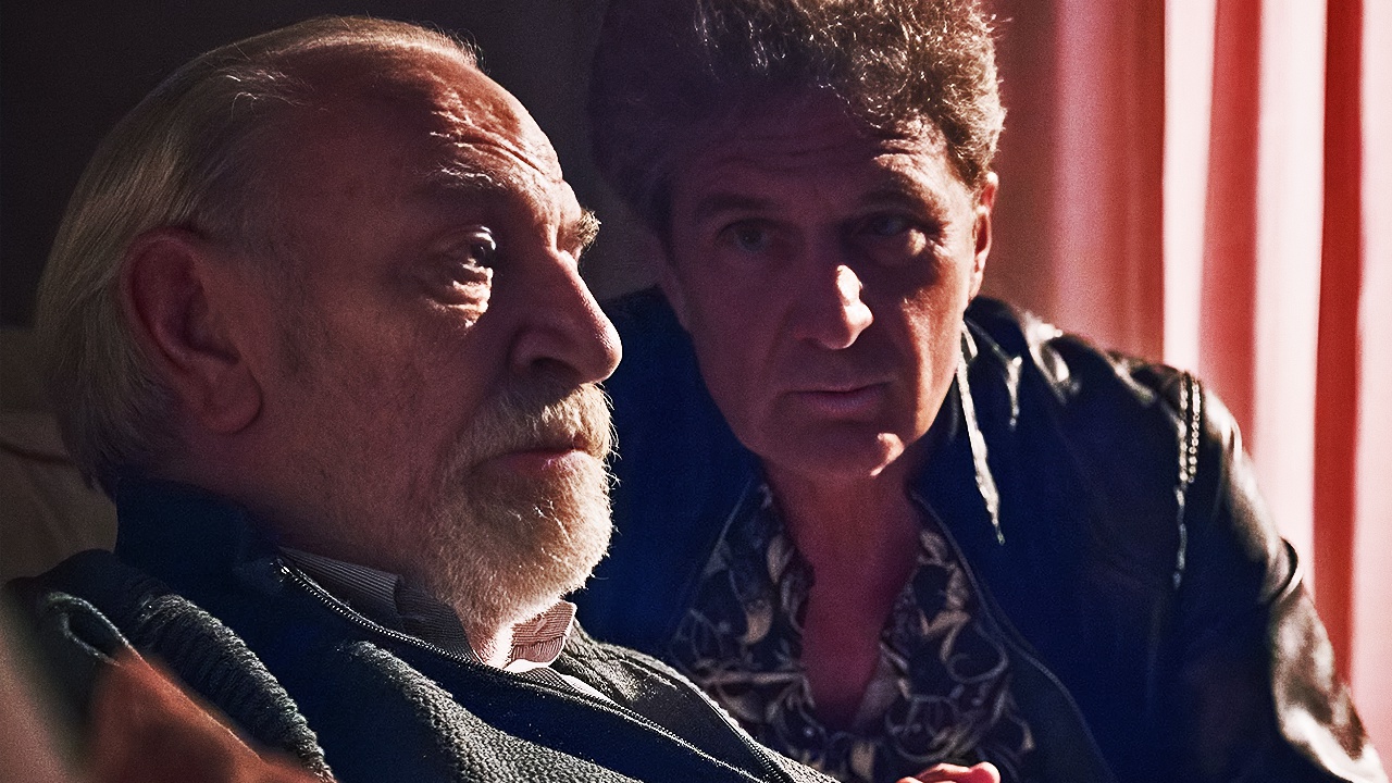 Santa Lucia, la recensione: guardare il passato con gli occhi della mente