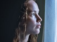 Causeway, la recensione: Jennifer Lawrence, la guerra e il disturbo da stress post-traumatico