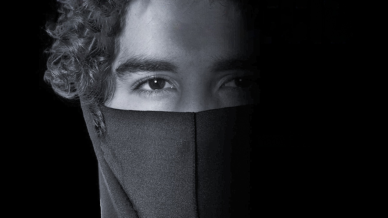 Ragazzaccio, la recensione: Il Covid è come un bullo, un po’ d’amore e se ne va