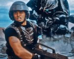 Starship Troopers – Fanteria dello Spazio: la scomodità di Paul Verhoeven e l'eredità antimilitaristica