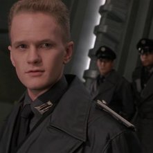 Starship Troopers - Fanteria dello spazio: Neil Patrick Harris in un primo piano