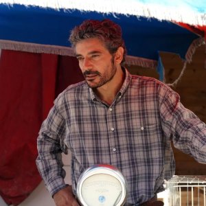 Tutto per mio figlio: Giuseppe Zeno in una scena del film