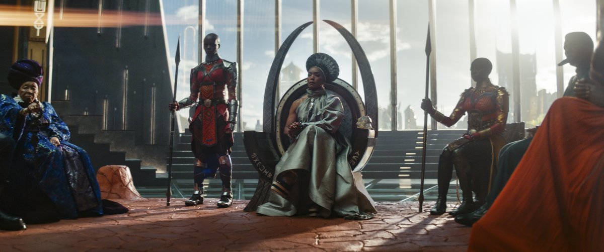 Black Panther: Wakanda Forever sempre primo al box office USA, segue Una notte violenta e silenziosa Black Panther: Wakanda Forever sempre primo al box office USA, segue Una notte violenta e silenziosa