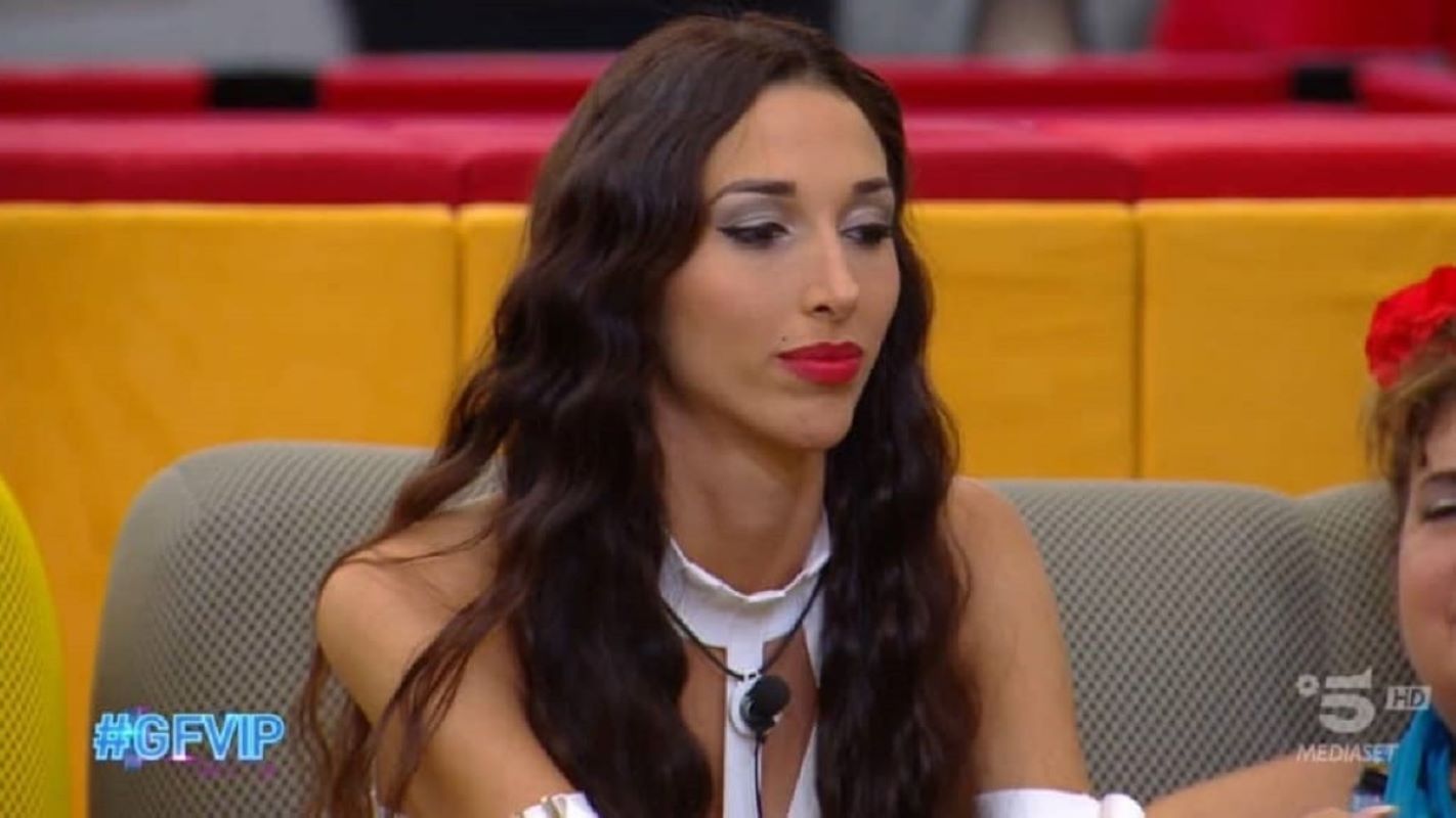 Grande Fratello Vip 7, Giaele De Donà gelosa di Antonino Spinalbese: 'Ma la nostra è solo amicizia'