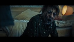 Piove - Clip 'La Vicina'