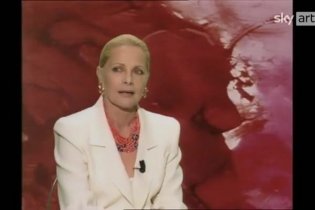Virna Lisi La Donna Che Rinunciò A Hollywood -  Clip