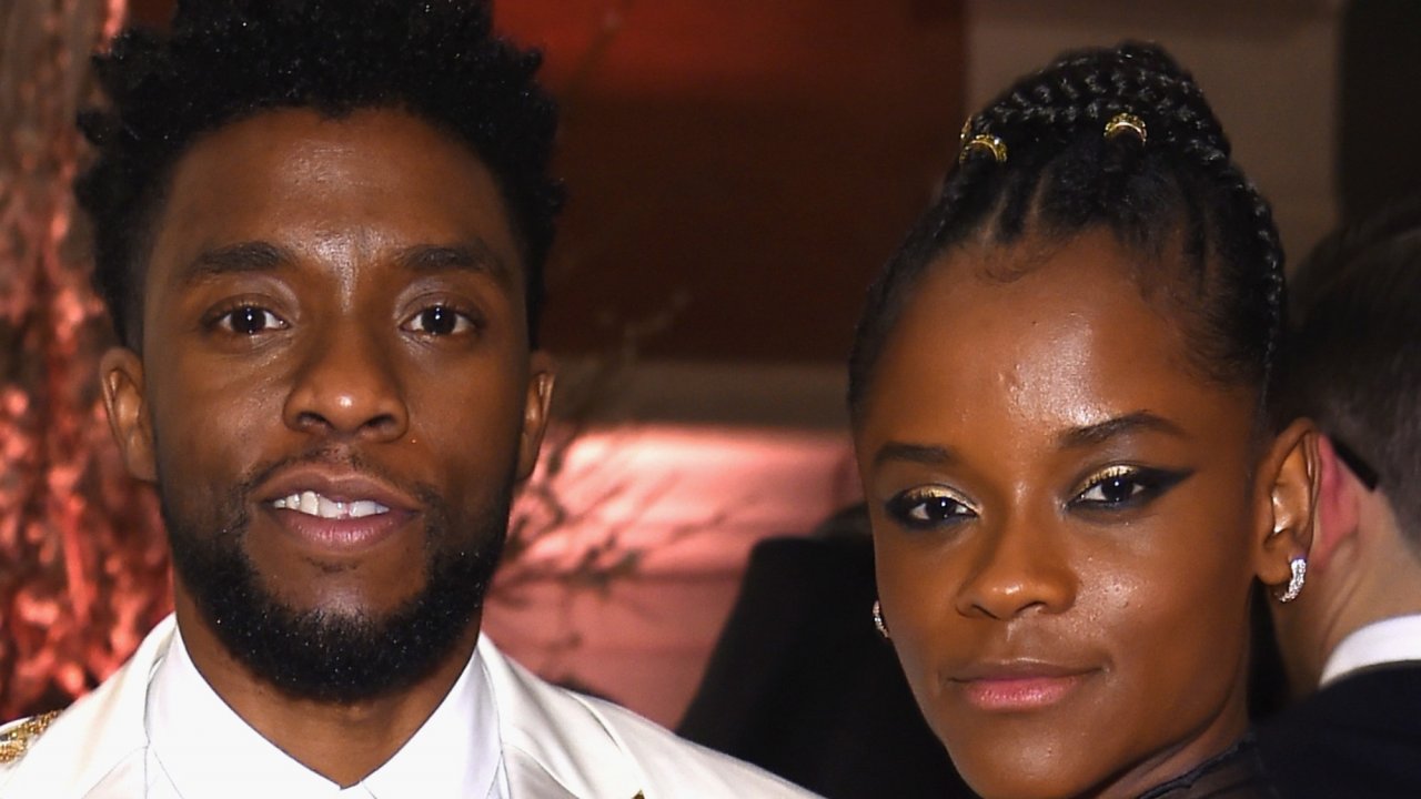 Letitia Wright svela il modo traumatico con cui ha saputo della morte di Chadwick Boseman