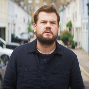 Mammals: un primo piano di James Corden