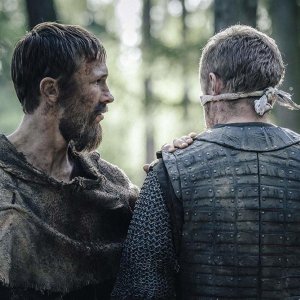 Medieval: William Moseley in una scena del film